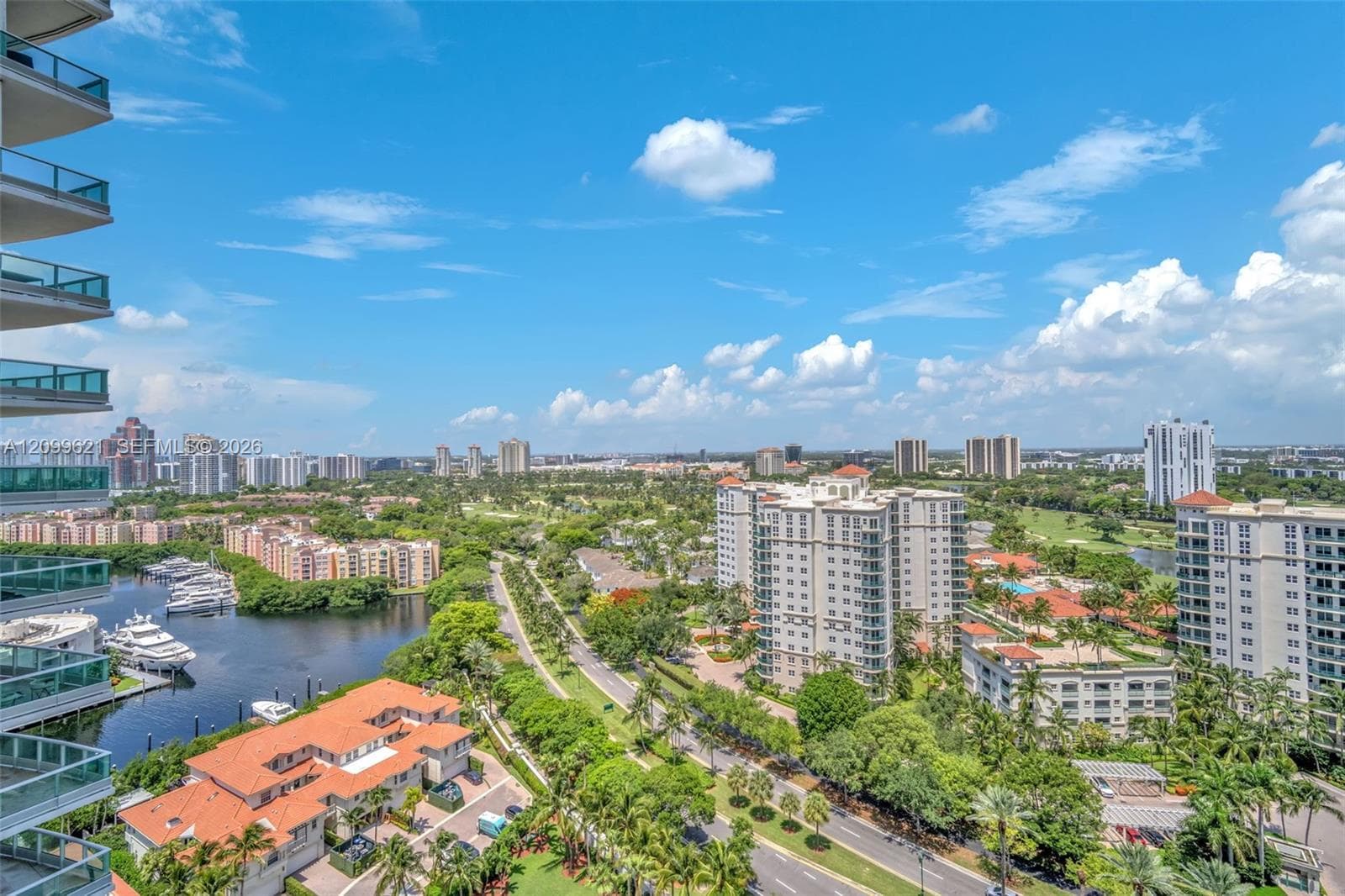 Porto Vita South · #2204 in Aventura - Photo 11