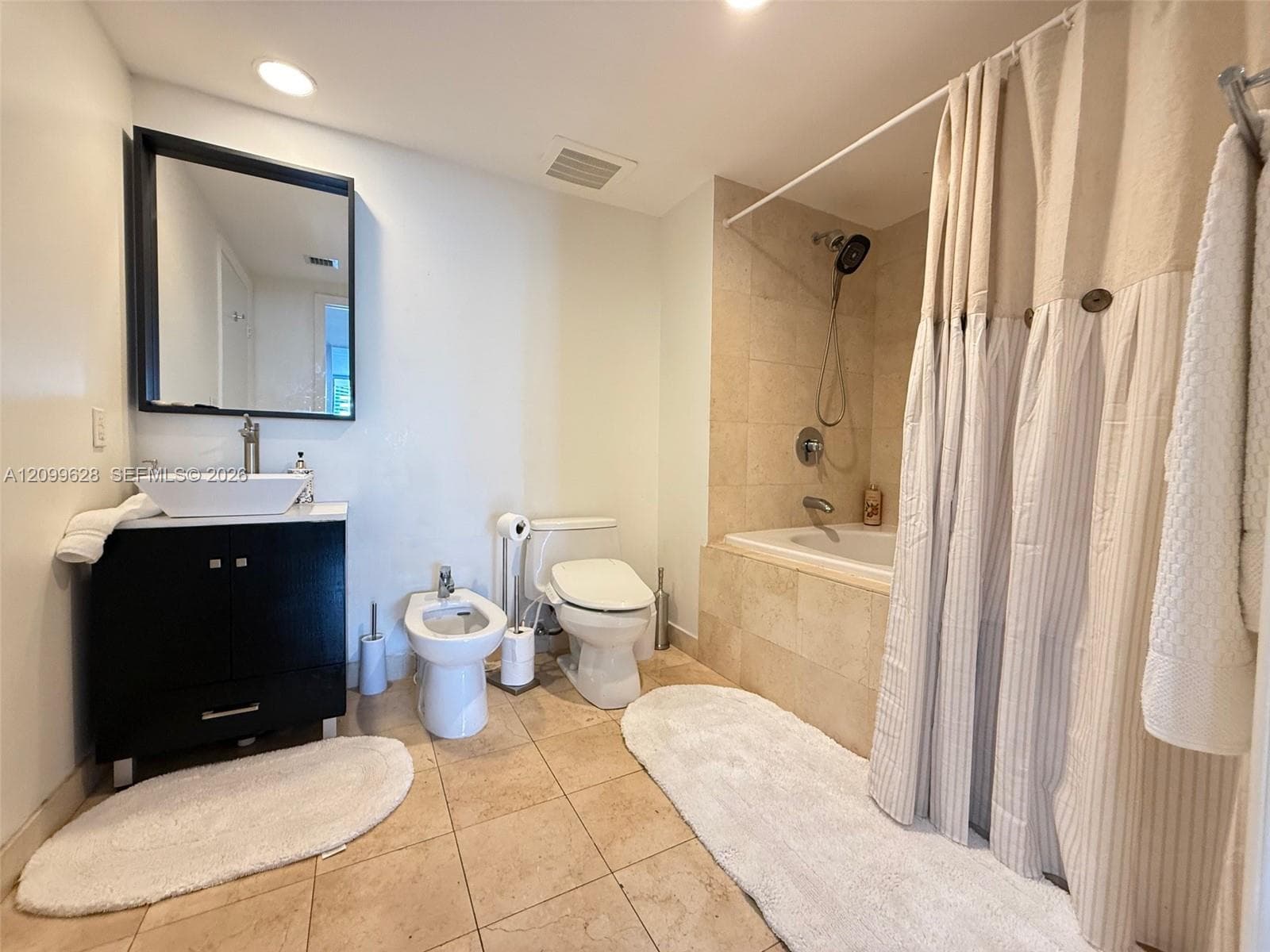BEACH CLUB CONDO · #1106 in Hallandale Beach - Photo 16