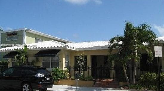 HOLLYWOOD BEACH SECOND AD · #2 in Hollywood - Photo 6