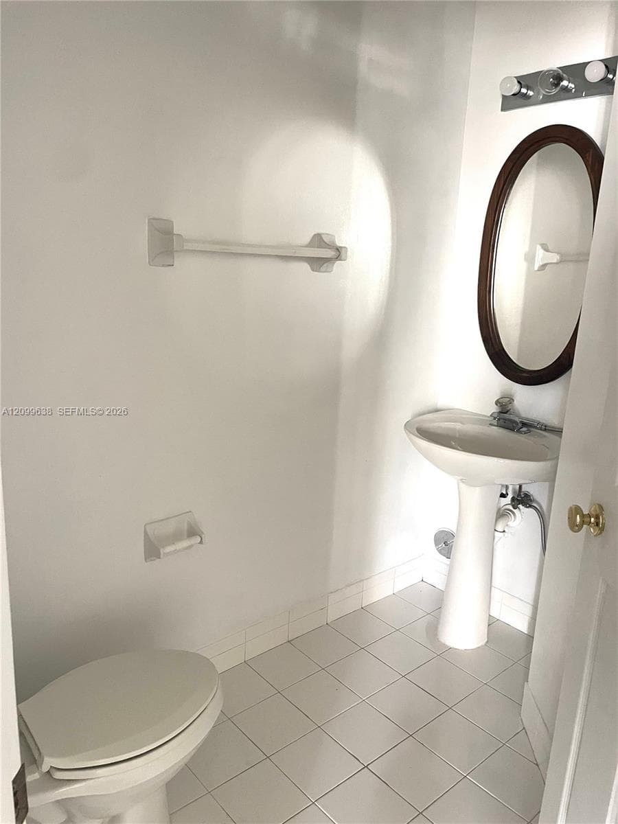 LAS BRISAS · #208 in Doral - Photo 15