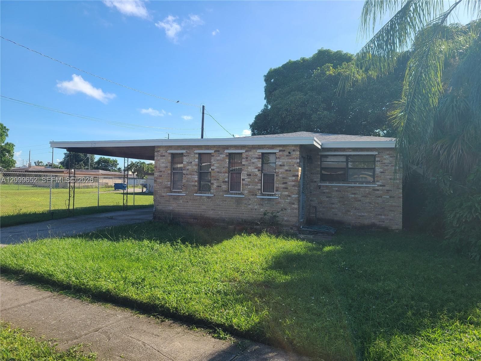212 NW 6th Ave photo 1