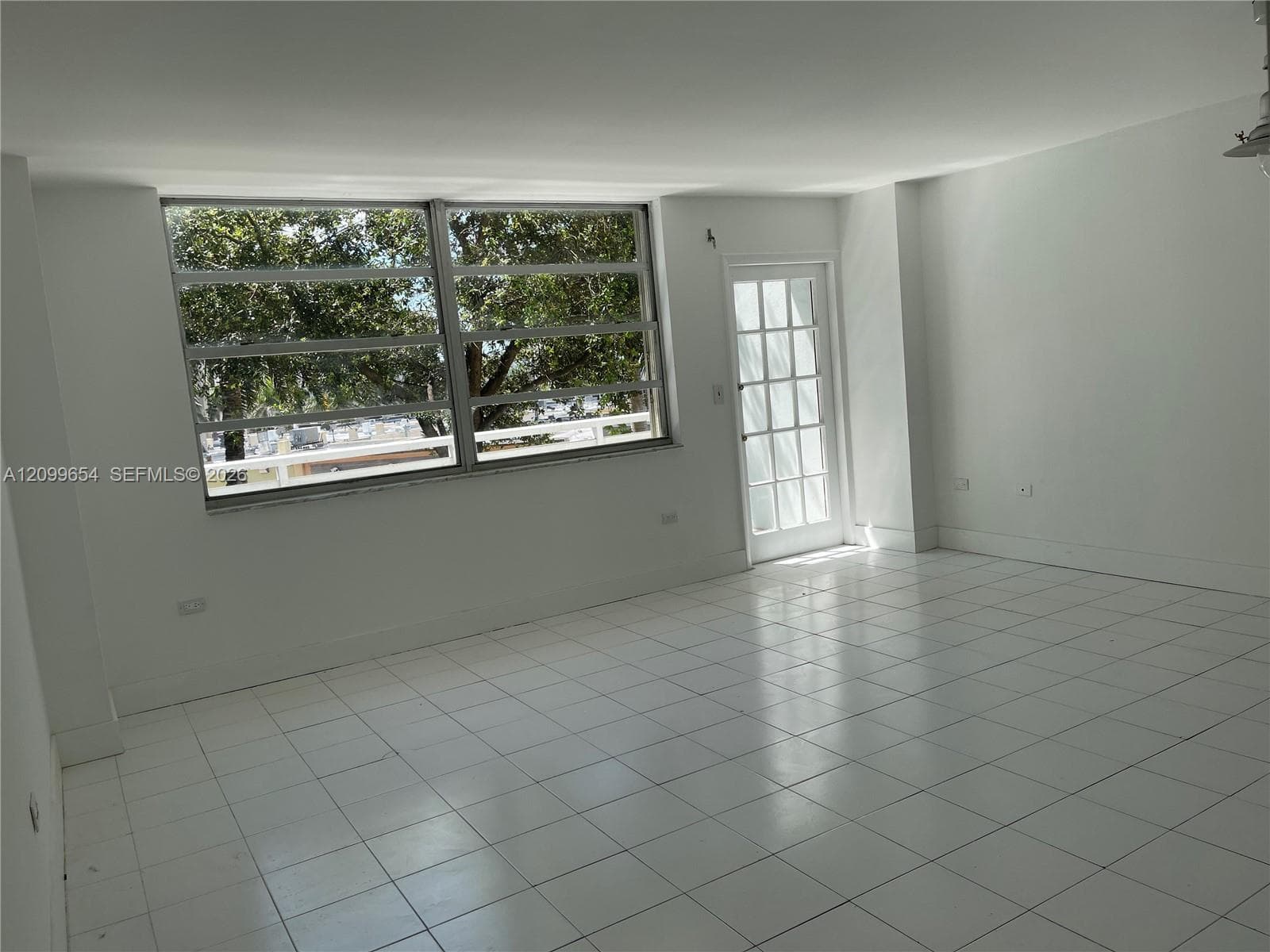 BURLEIGH HOUSE CONDO · #333 in Miami Beach - Photo 3