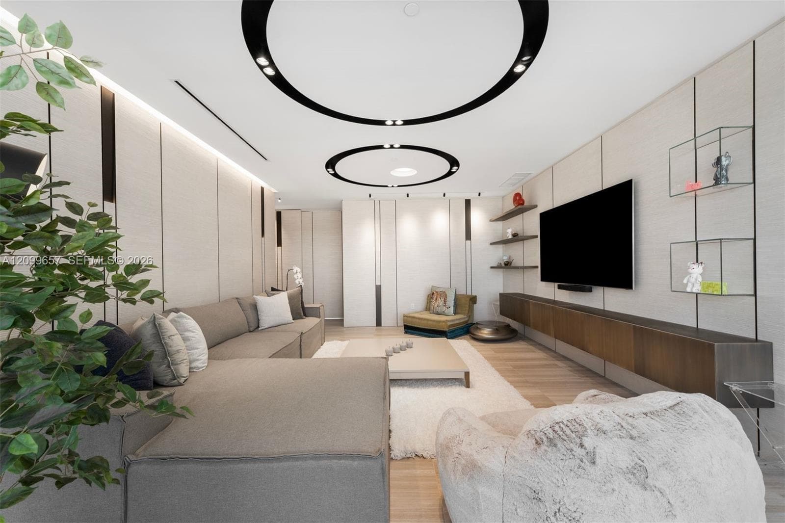 Ritz-Carlton Residences Miami Beach · #512 in Miami Beach - Photo 3