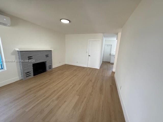 1123 N 17th Ct #1 photo 3
