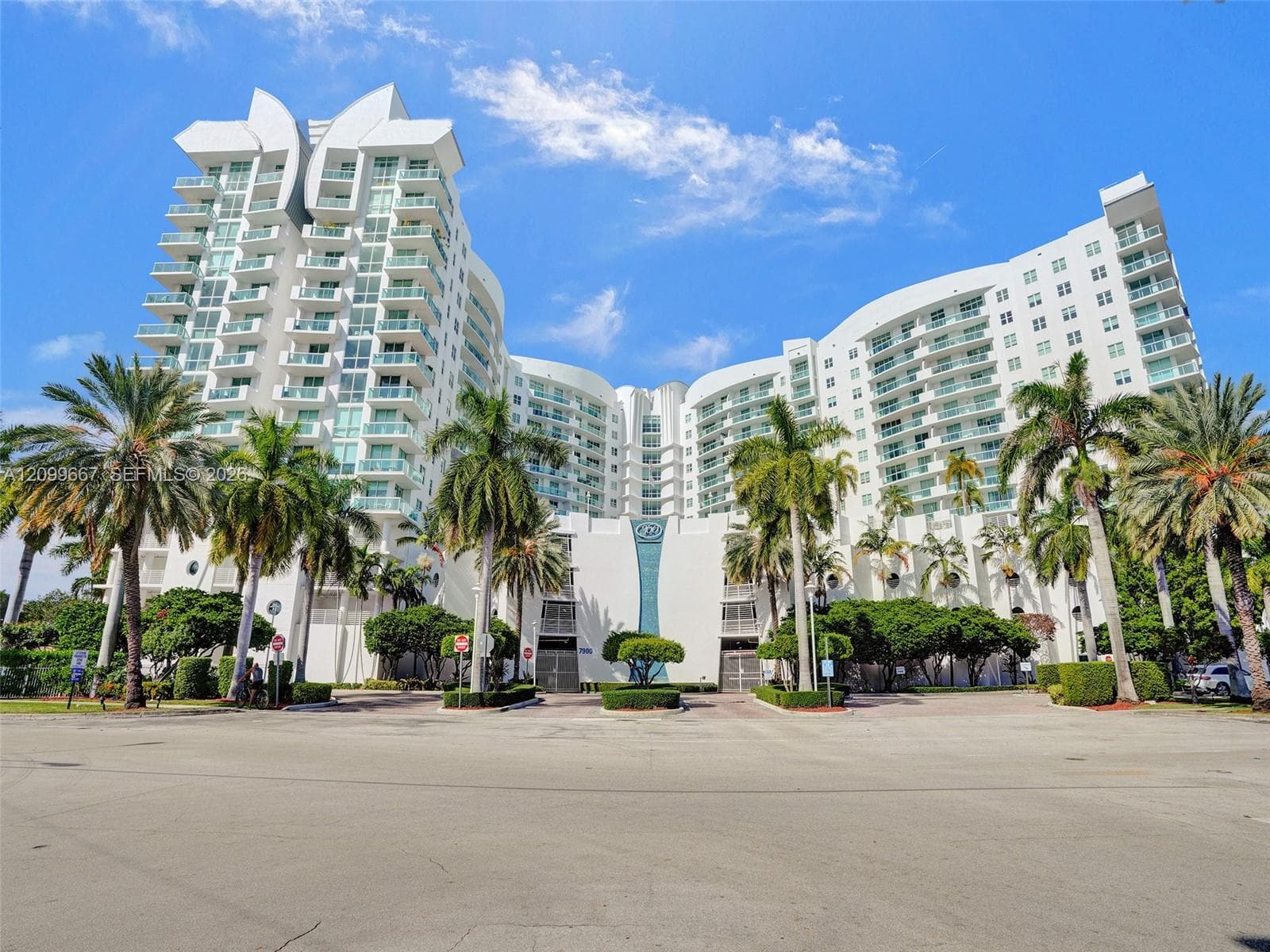 360 CONDO A · #911 in North Bay Village - Photo 38