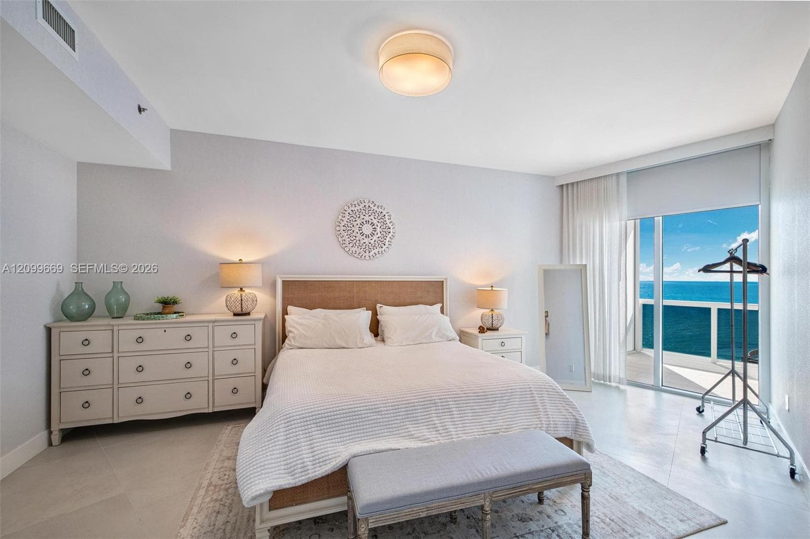 Trump Tower I · #1007 in Sunny Isles Beach - Photo 18