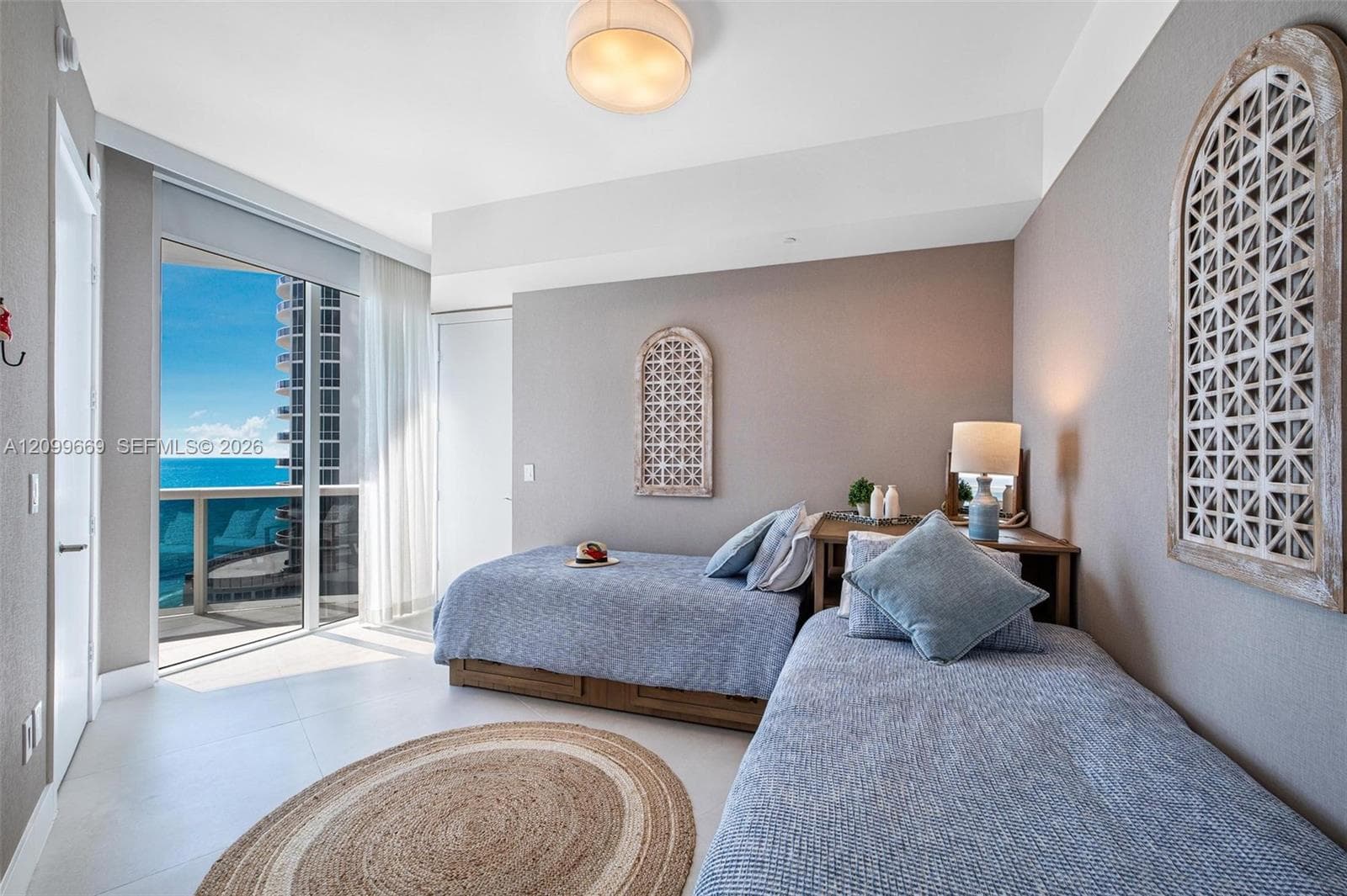 Trump Tower I · #1007 in Sunny Isles Beach - Photo 8