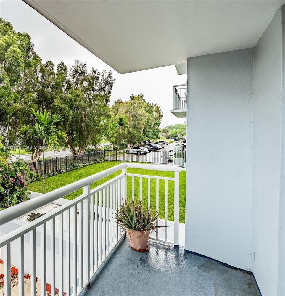 HARBOUR POINTE OF MIAMI C · #221 in Miami - Photo 1