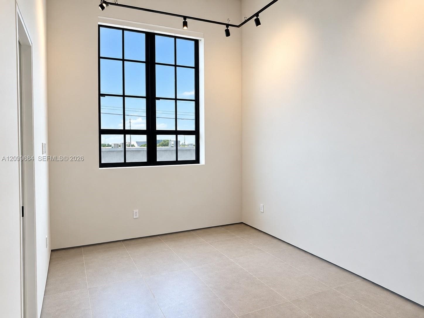 PARC LOFTS CONDO · #301 in Miami - Photo 19