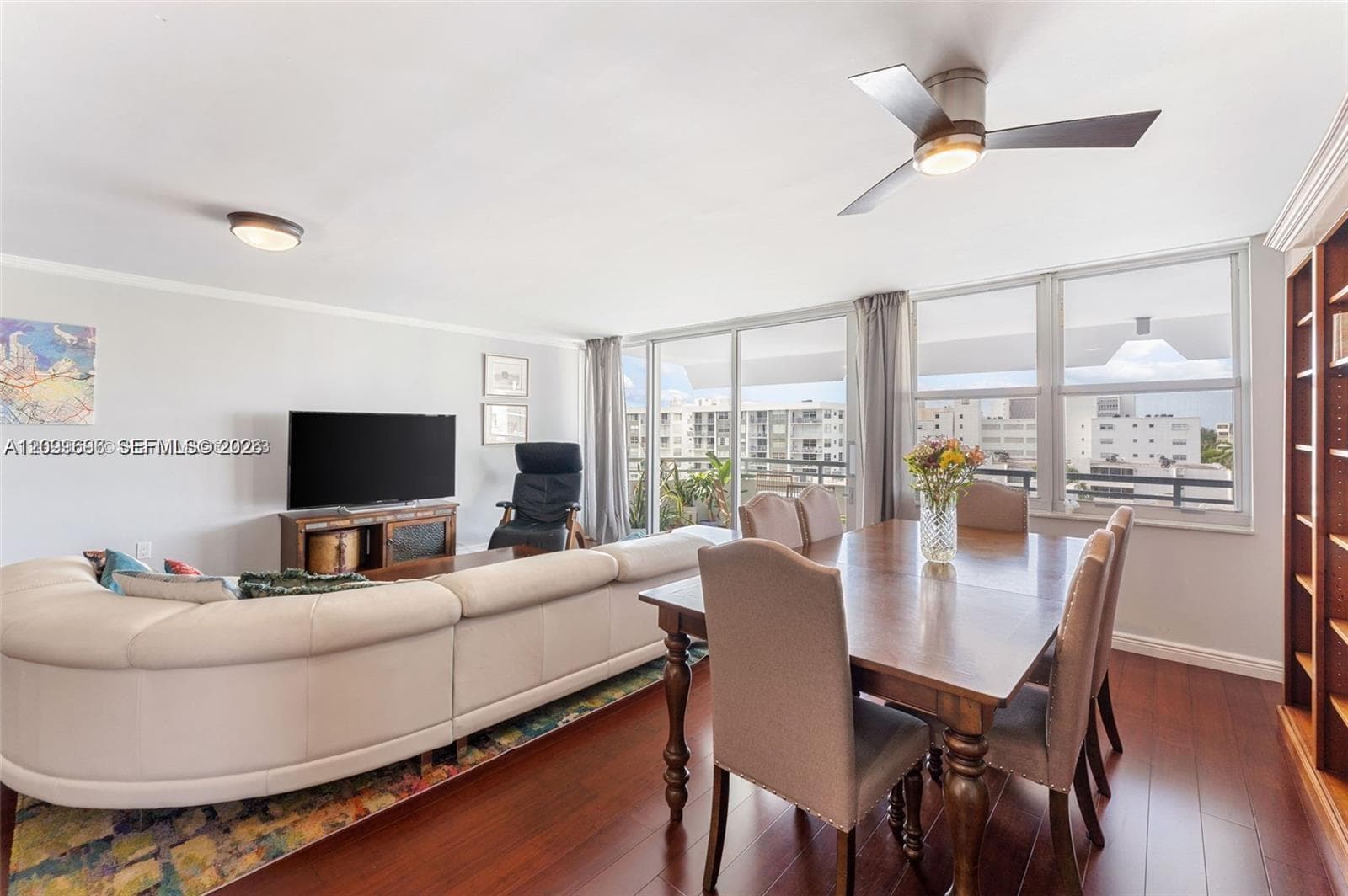 THE VINTAGE CONDO · #612 in Bay Harbor Islands - Photo 2