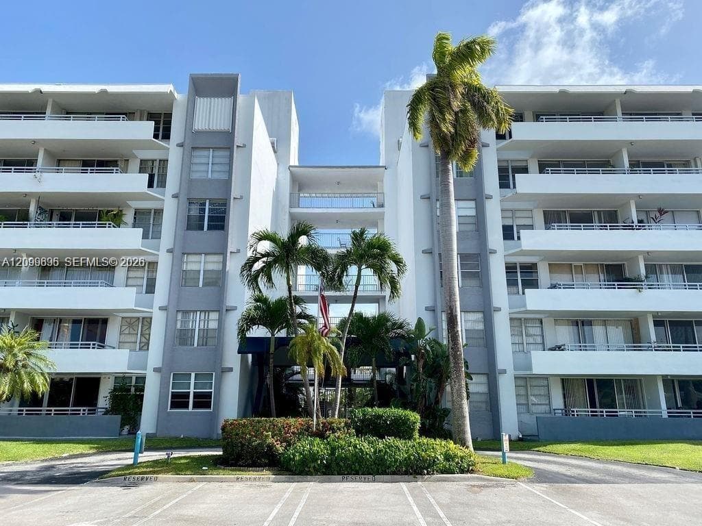 THE VINTAGE CONDO · #612 in Bay Harbor Islands - Photo 20
