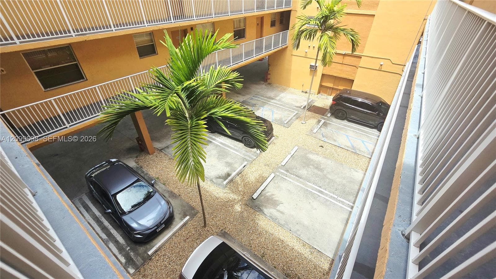 CITY VIEW BY THE GROVE CO · #207 in Miami - Photo 11
