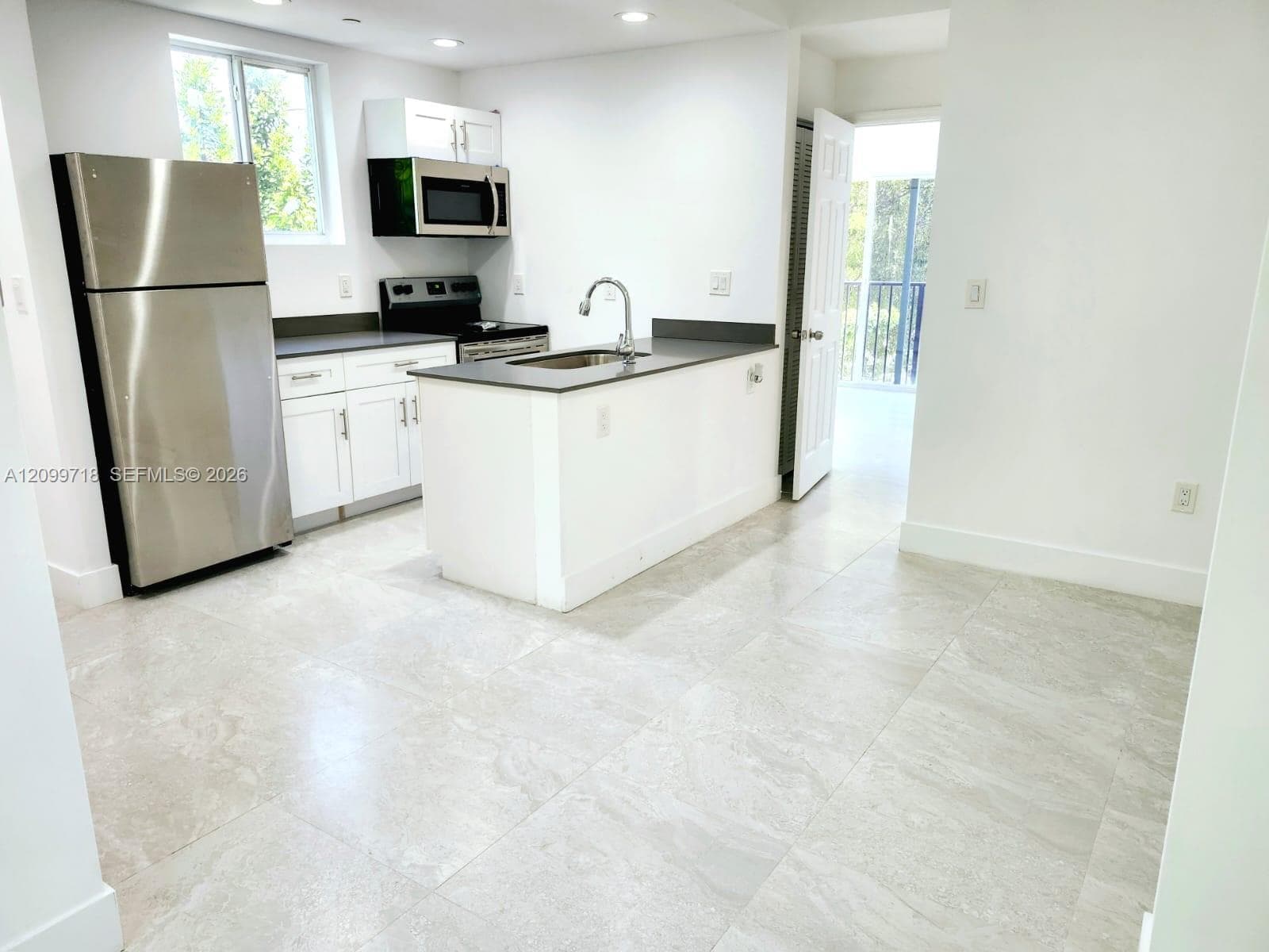 DEVONSHIRE PARK SUB · #5 in Miami - Photo 2