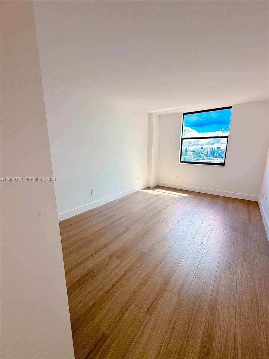 GREENWICH PH I CONDO · #A901 in North Miami - Photo 13