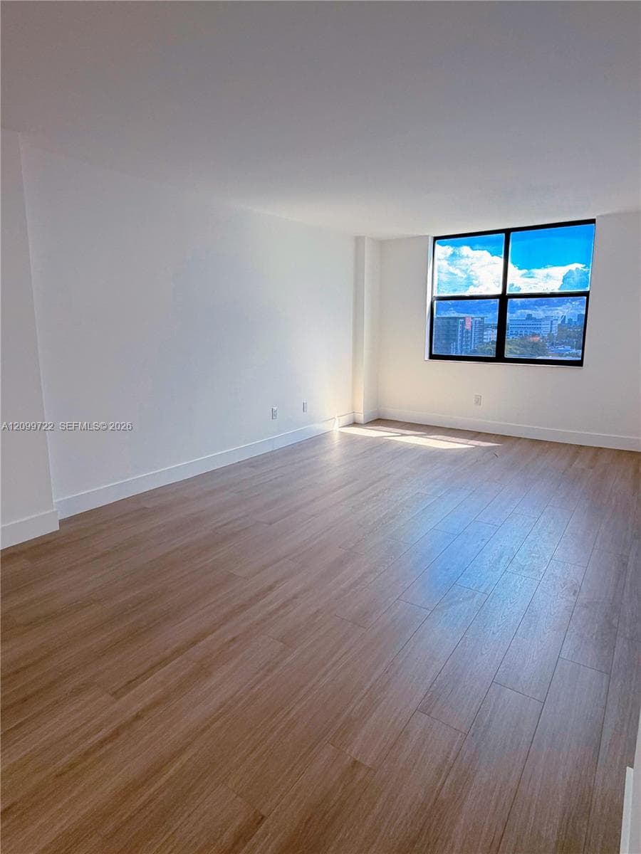 GREENWICH PH I CONDO · #A901 in North Miami - Photo 12