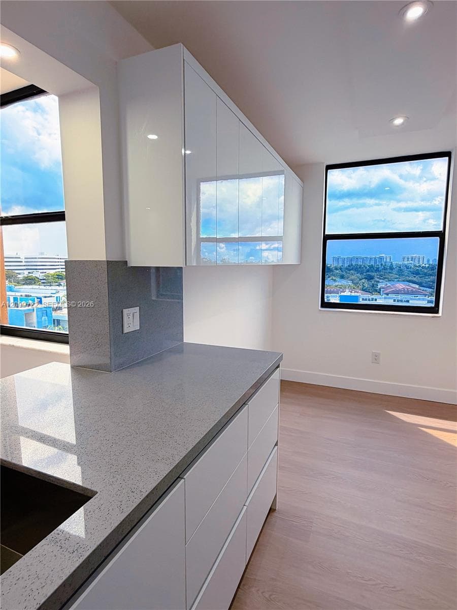 GREENWICH PH I CONDO · #A901 in North Miami - Photo 10