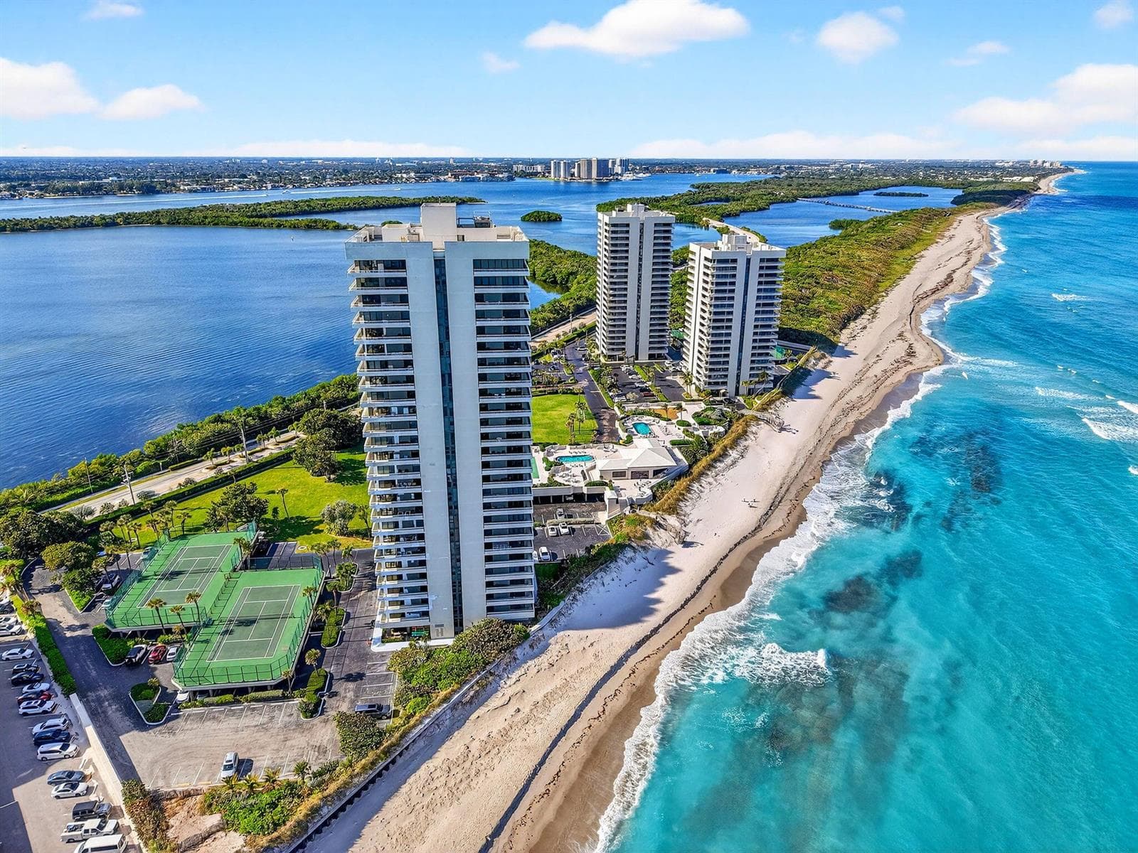 water-glades-singer-island-oceanfront-co