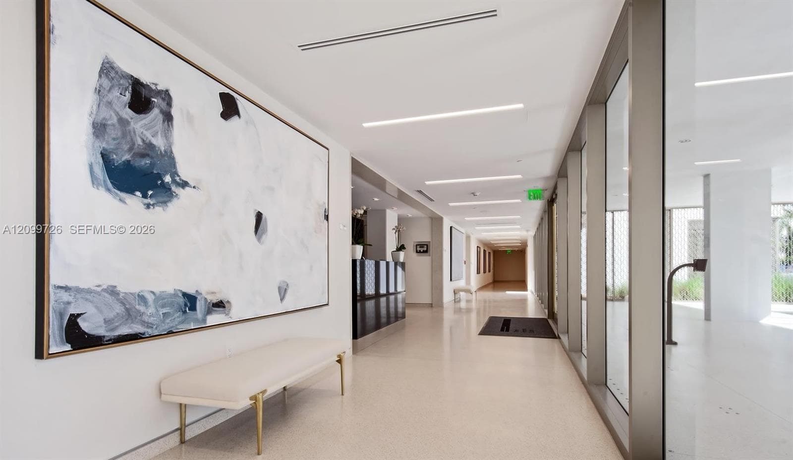 Three Hundred Collins · #PH2 in Miami Beach - Photo 19