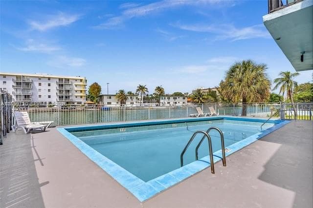 2ND REV PL OF PORT OF OCE · #22 in Miami Beach - Photo 9