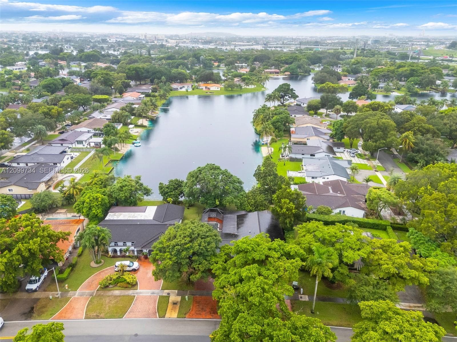 7200 S Miami Lakeway S photo 36
