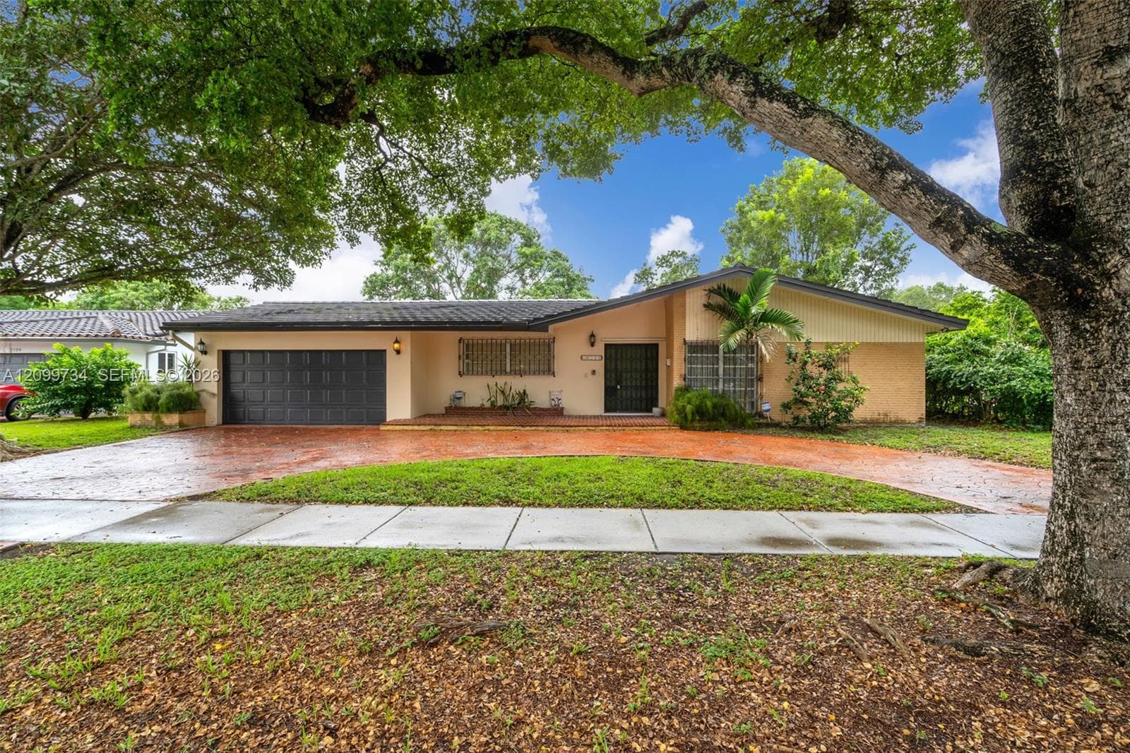 7200 S Miami Lakeway S photo 1