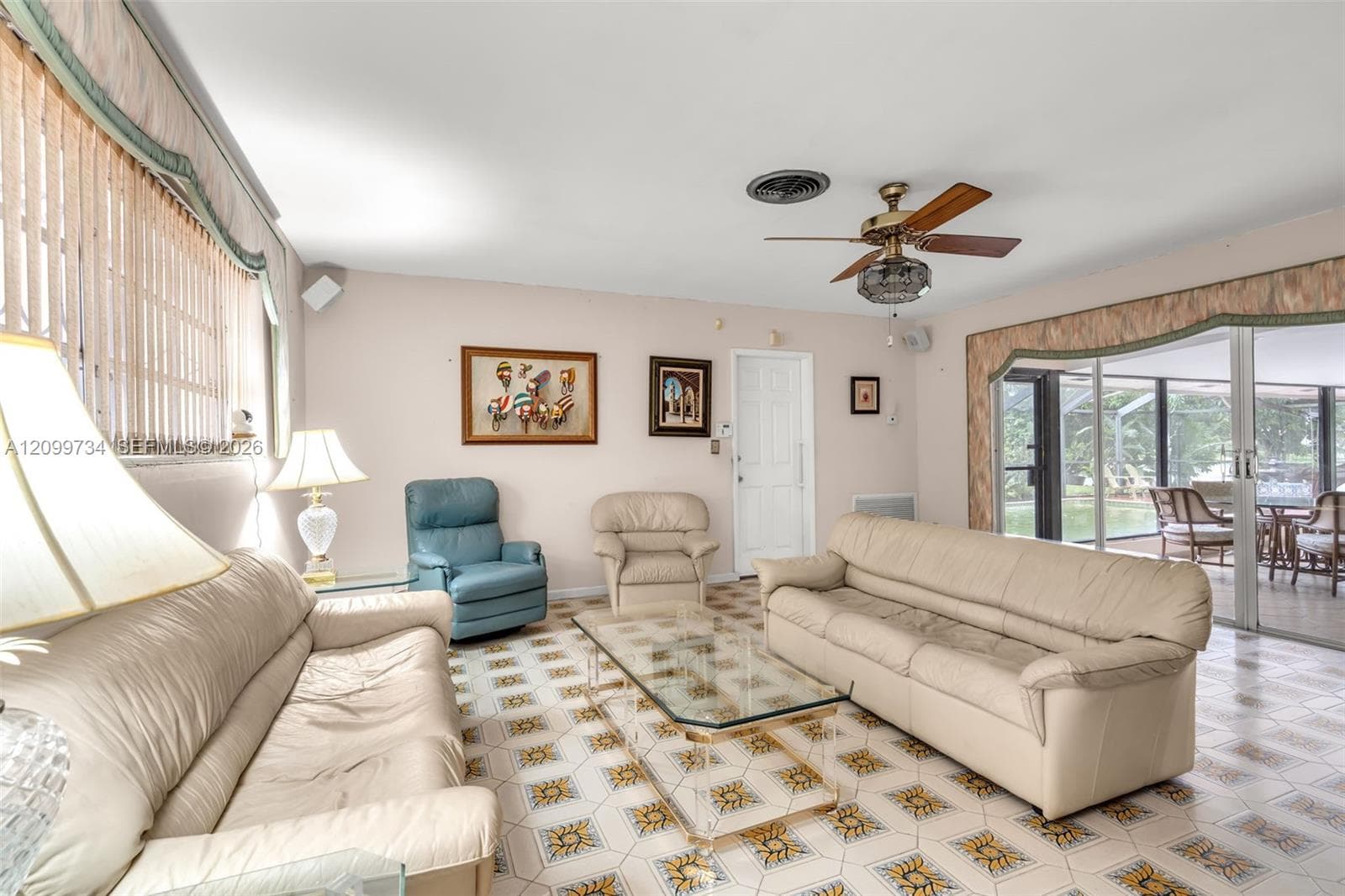 7200 S Miami Lakeway S photo 5