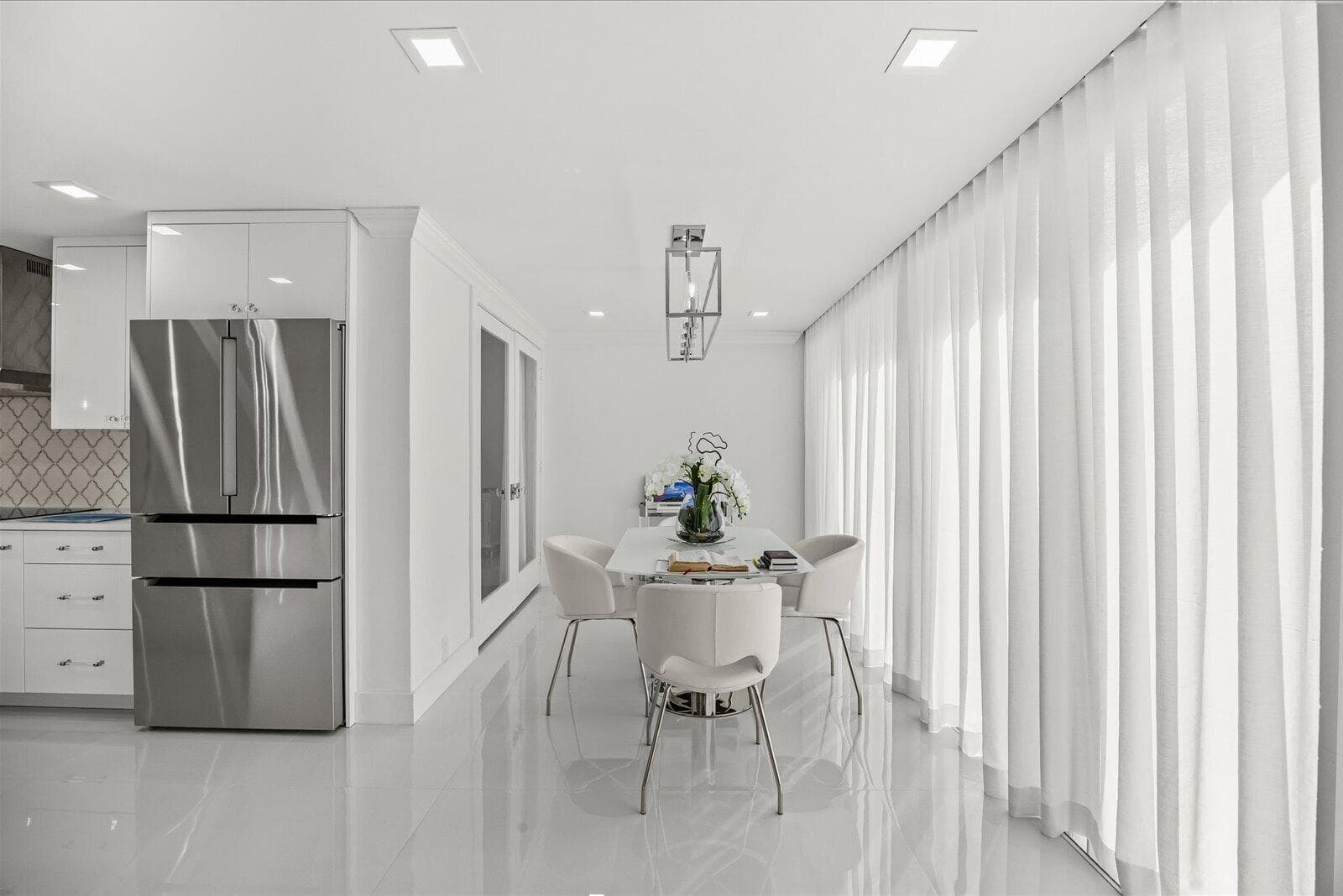 Dinning, Office or Sitting Area