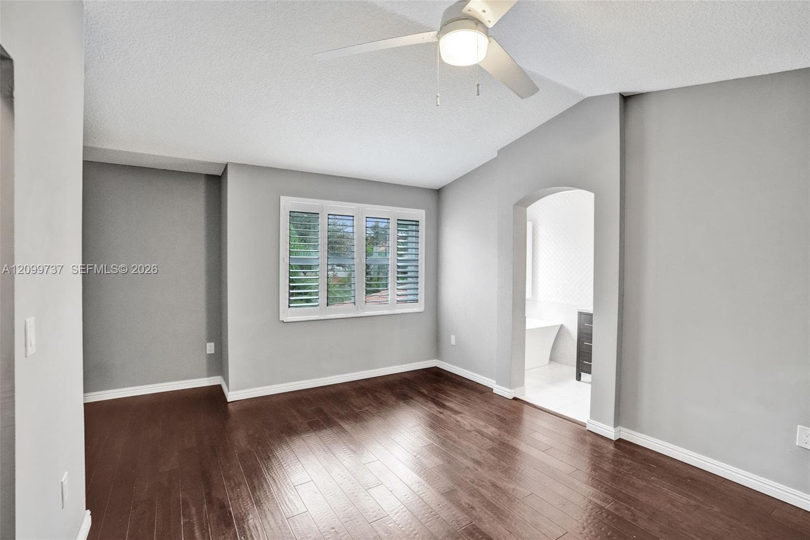 1620 Weeping Willow Way photo 32
