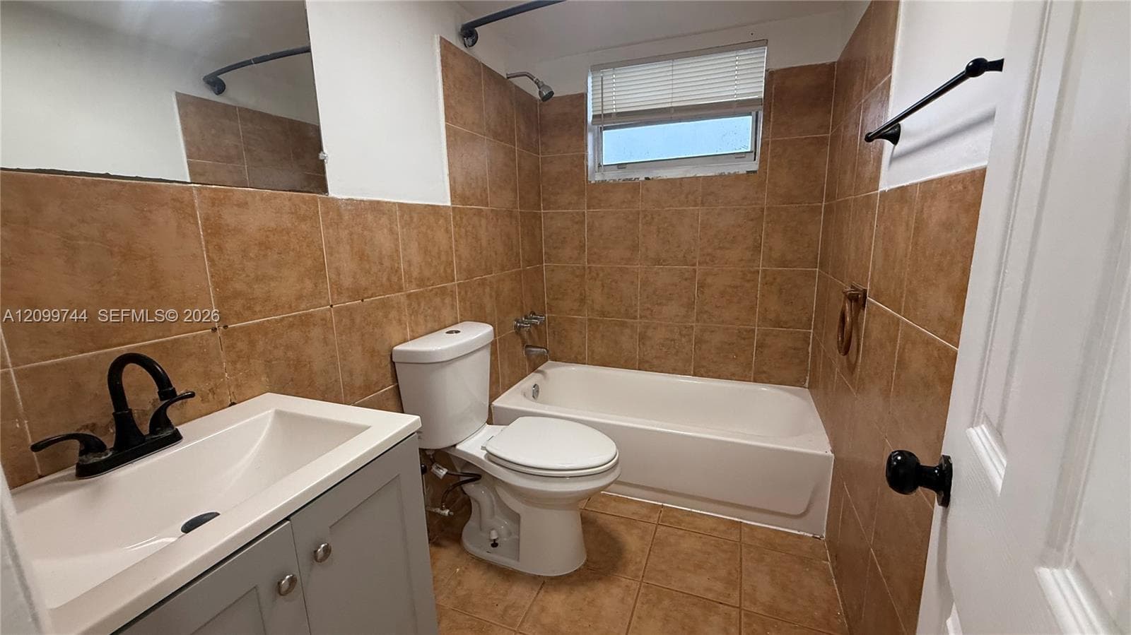 BISCAYNE PARK ESTATES · #308 in North Miami - Photo 17
