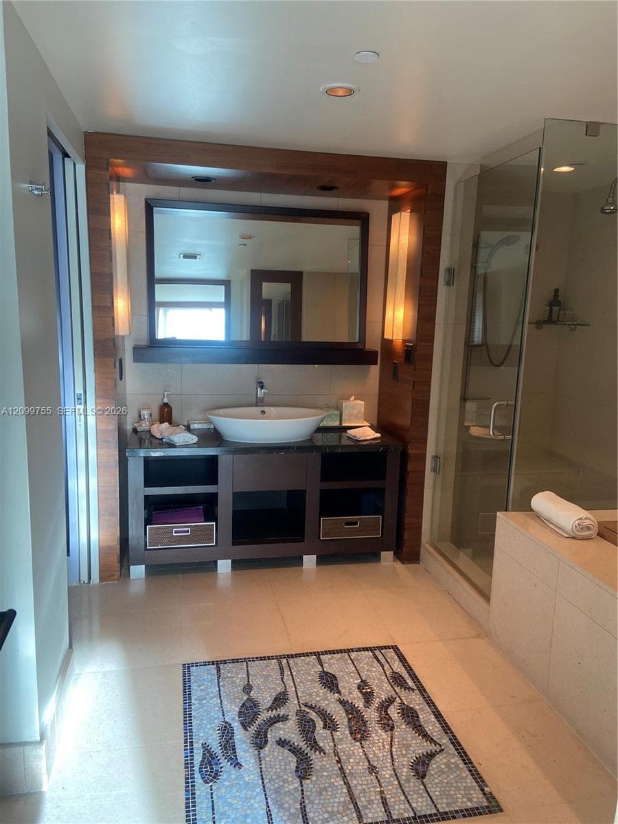 Carillon Miami Beach · #401 in Miami Beach - Photo 26