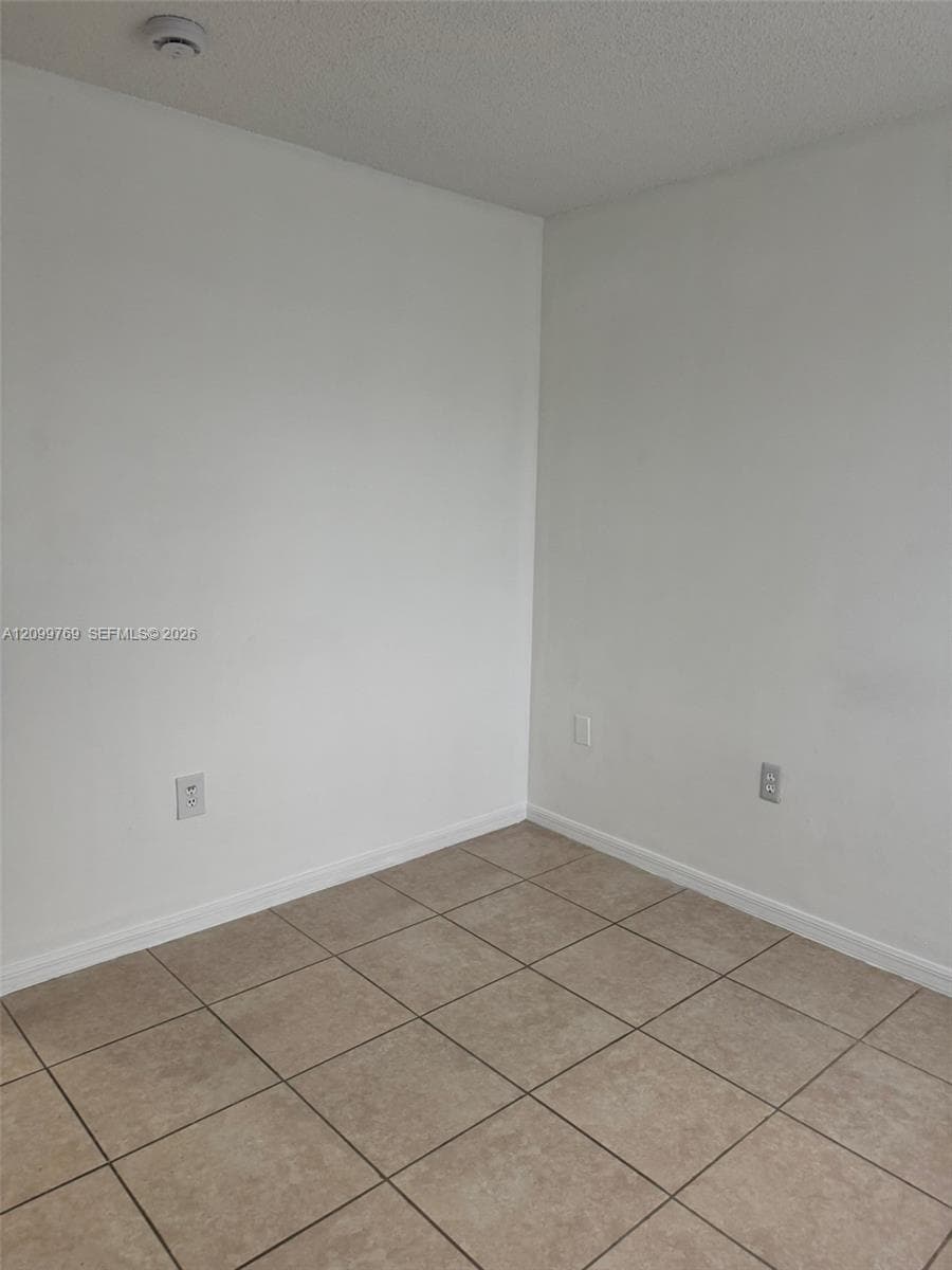 2091 W 54th Ter #37 photo 16