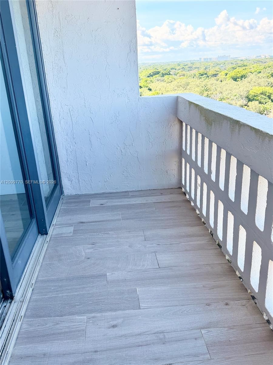 Gables Waterway · #PH03 in Coral Gables - Photo 12