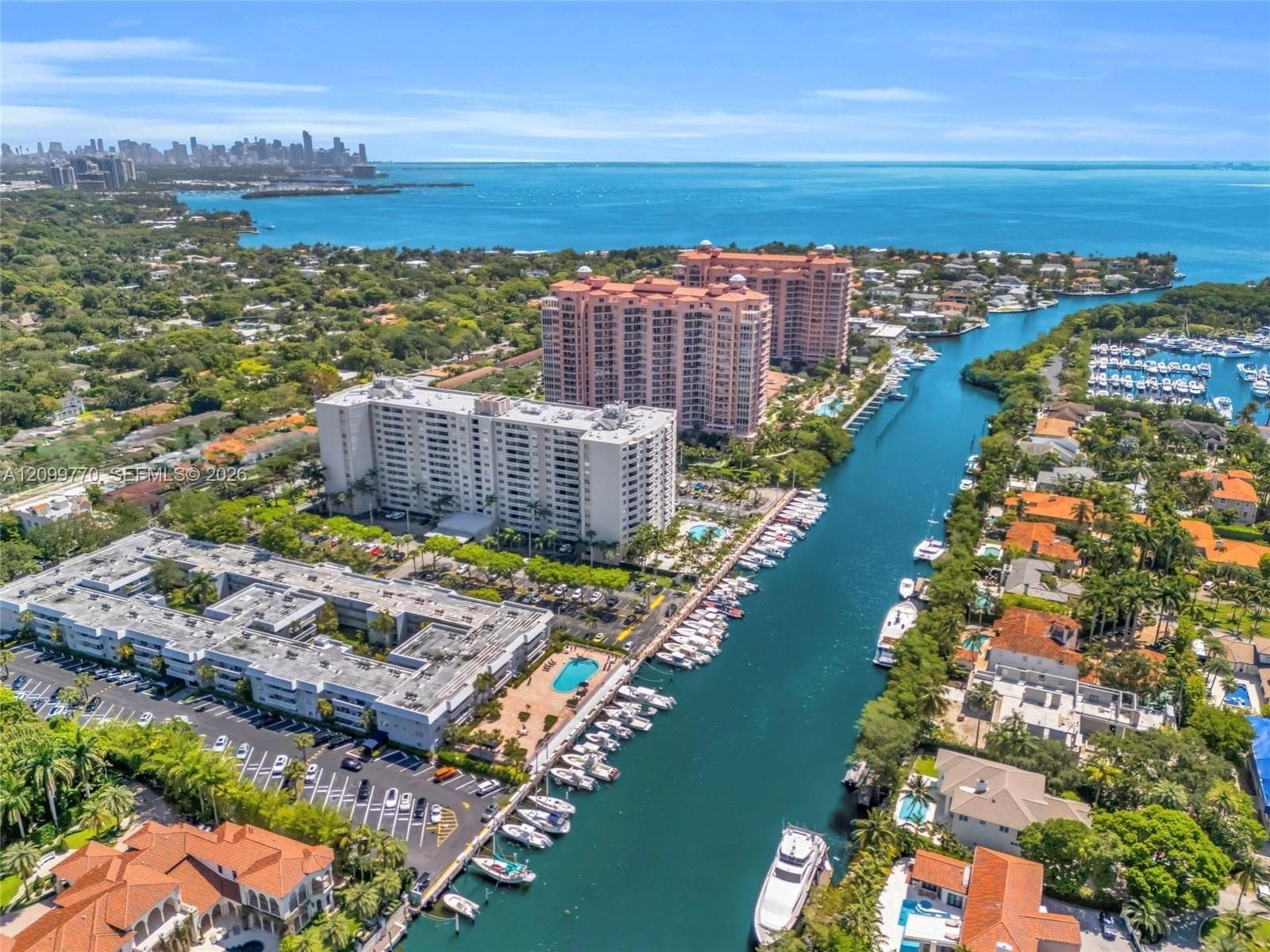 Gables Waterway · #PH03 in Coral Gables - Photo 3
