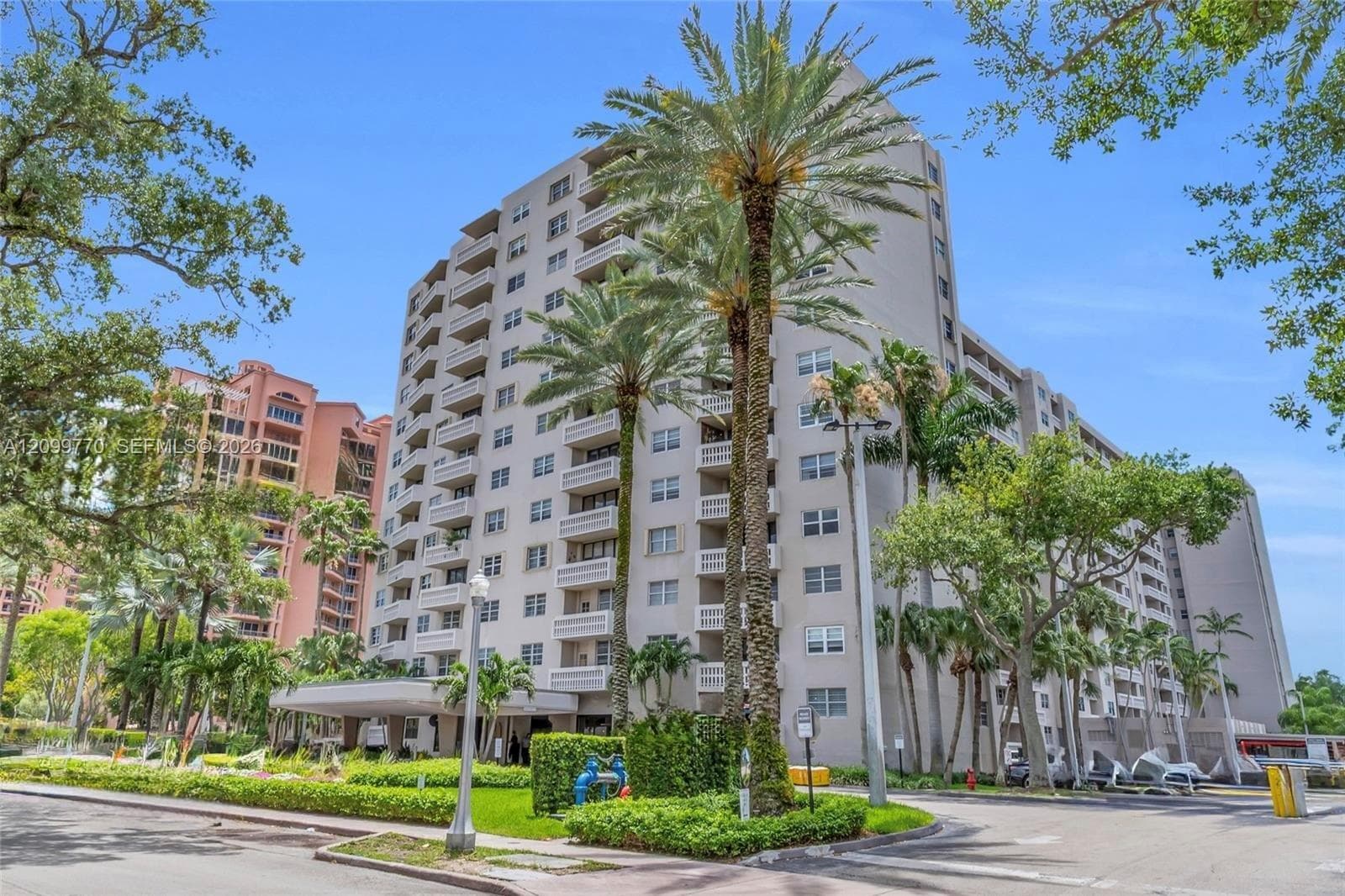 Gables Waterway · #PH03 in Coral Gables - Photo 1