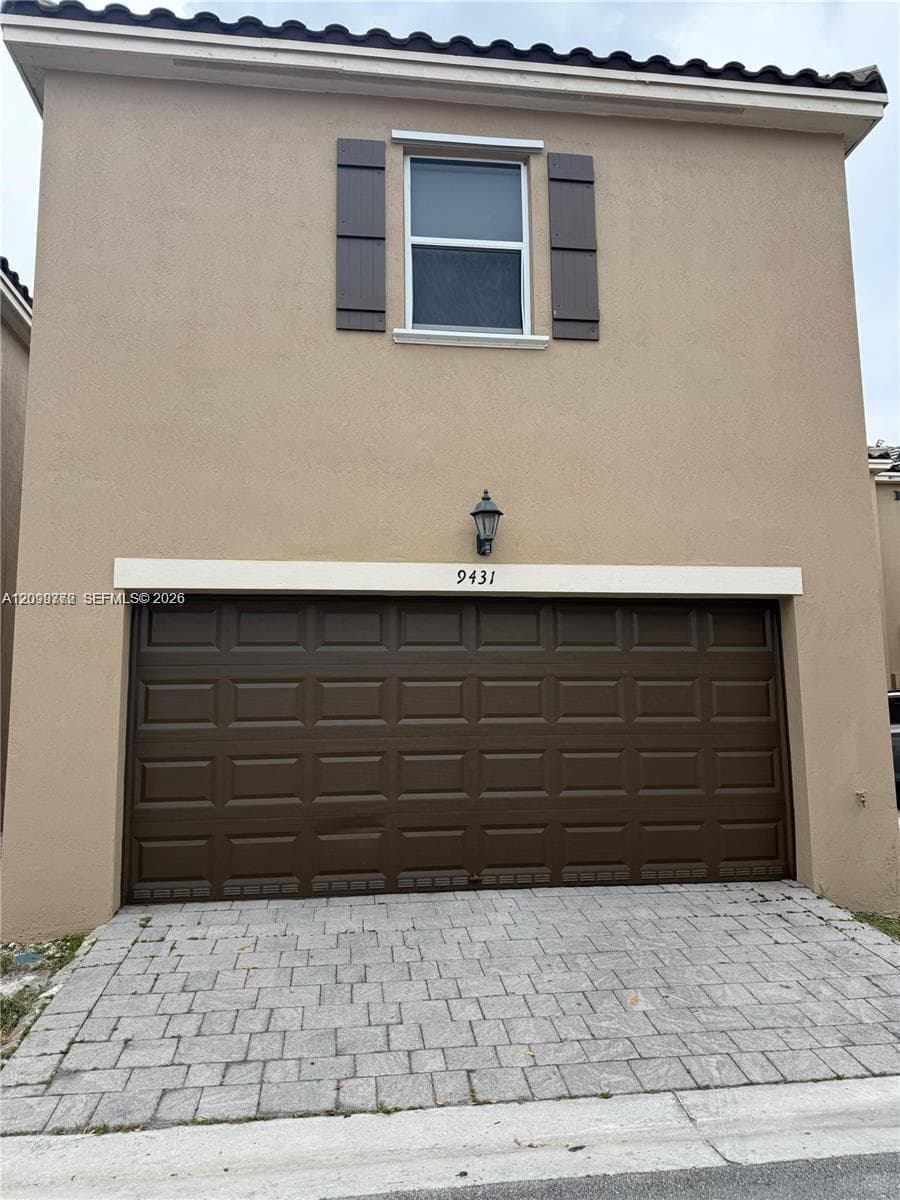 9431 SW 172nd Ave photo 3
