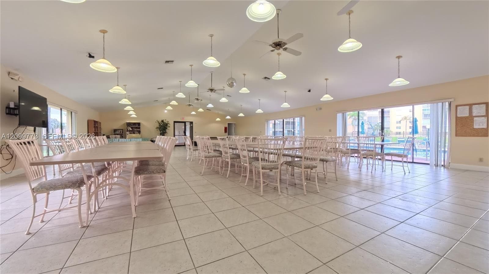 Meadowbrook Lakes Bldg F · #209 in Dania Beach - Photo 21