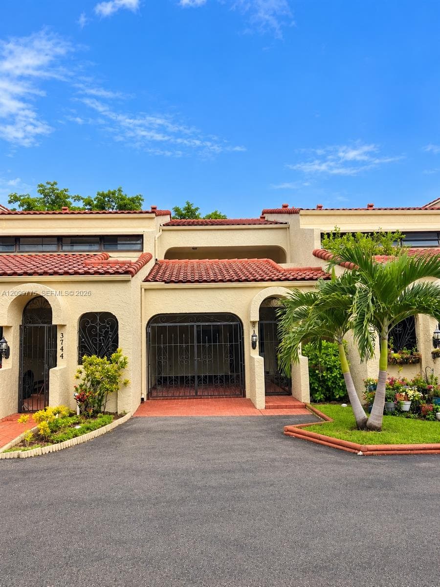 COSTA DEL SOL CONDO · #14S1 in Doral - Photo 3