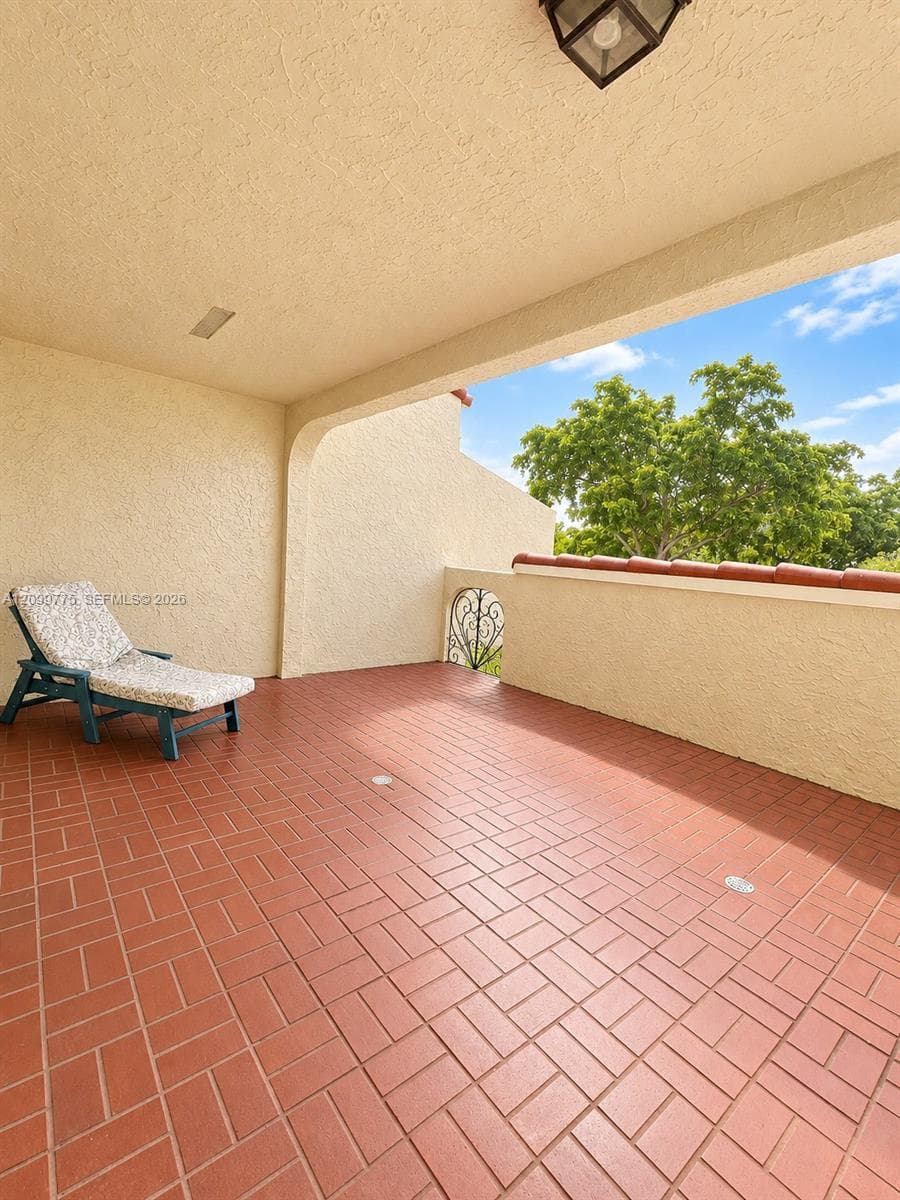 COSTA DEL SOL CONDO · #14S1 in Doral - Photo 40