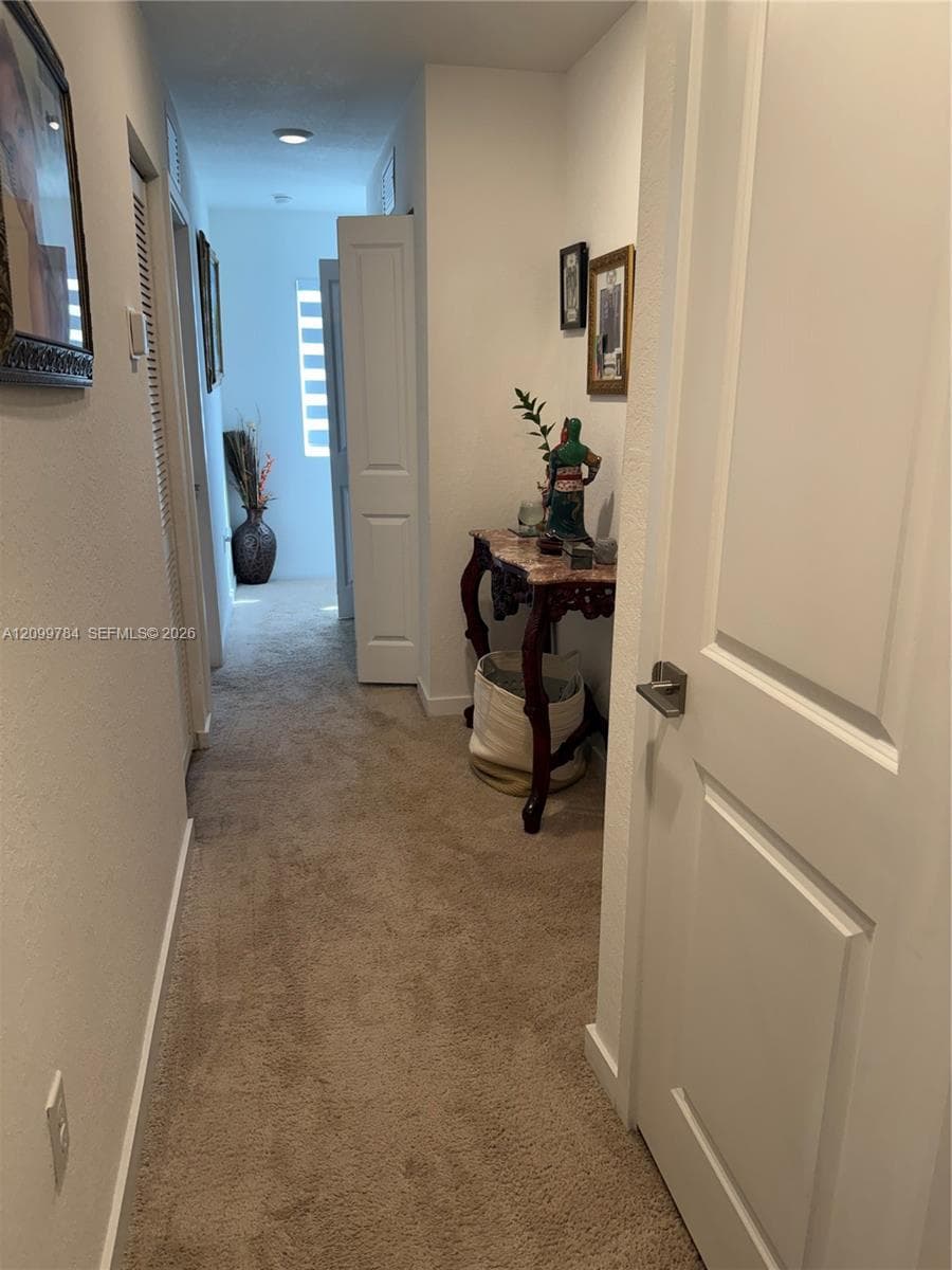 1020 SE 23rd Ter photo 13