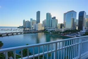 Courvoisier Courts · #1101 in Miami - Photo 2