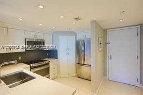 Courvoisier Courts · #1101 in Miami - Photo 13