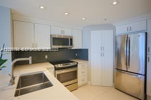 Courvoisier Courts · #1101 in Miami - Photo 8