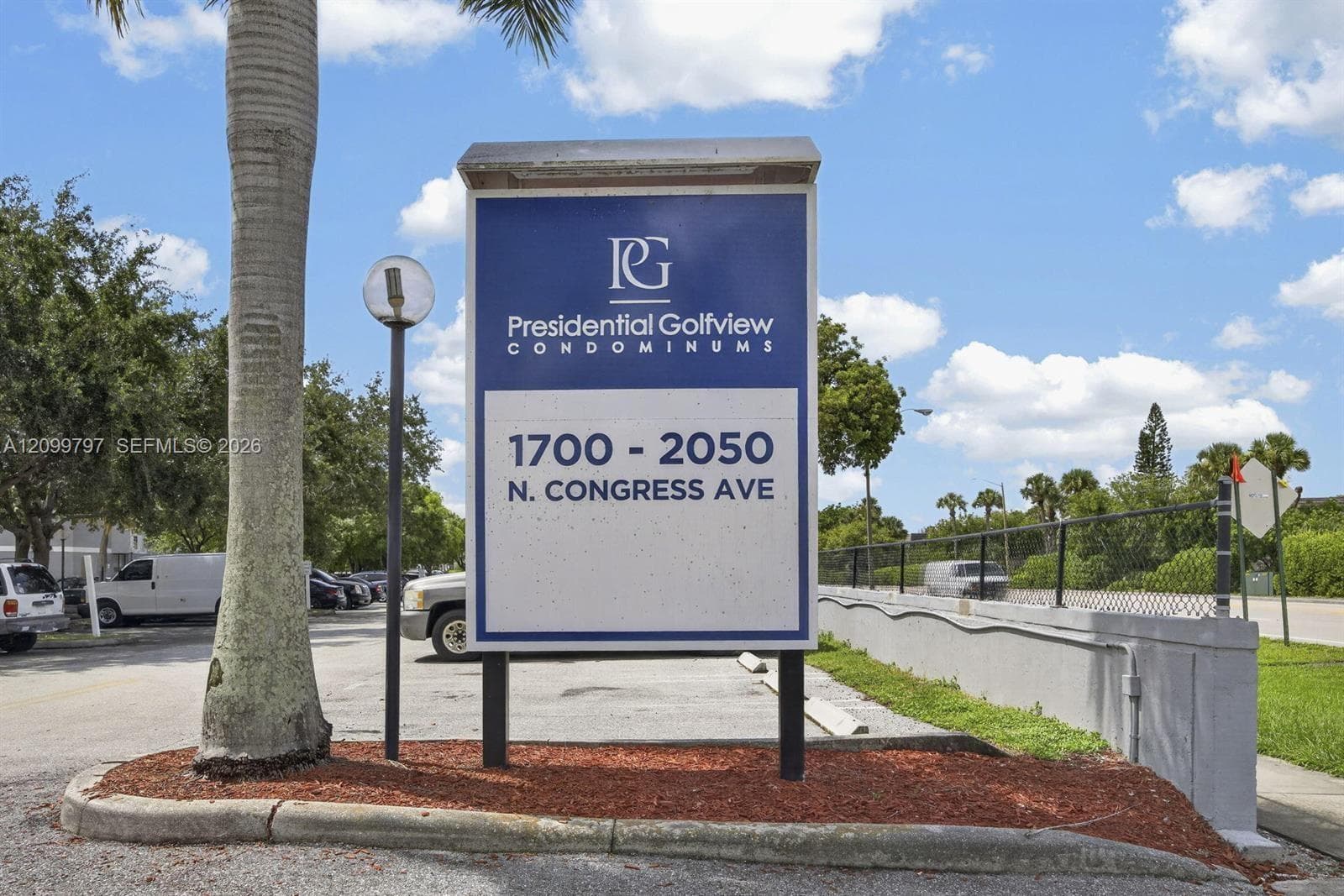 PRESIDENTIAL GOLFVIEW CON · #401 in West Palm Beach - Photo 5