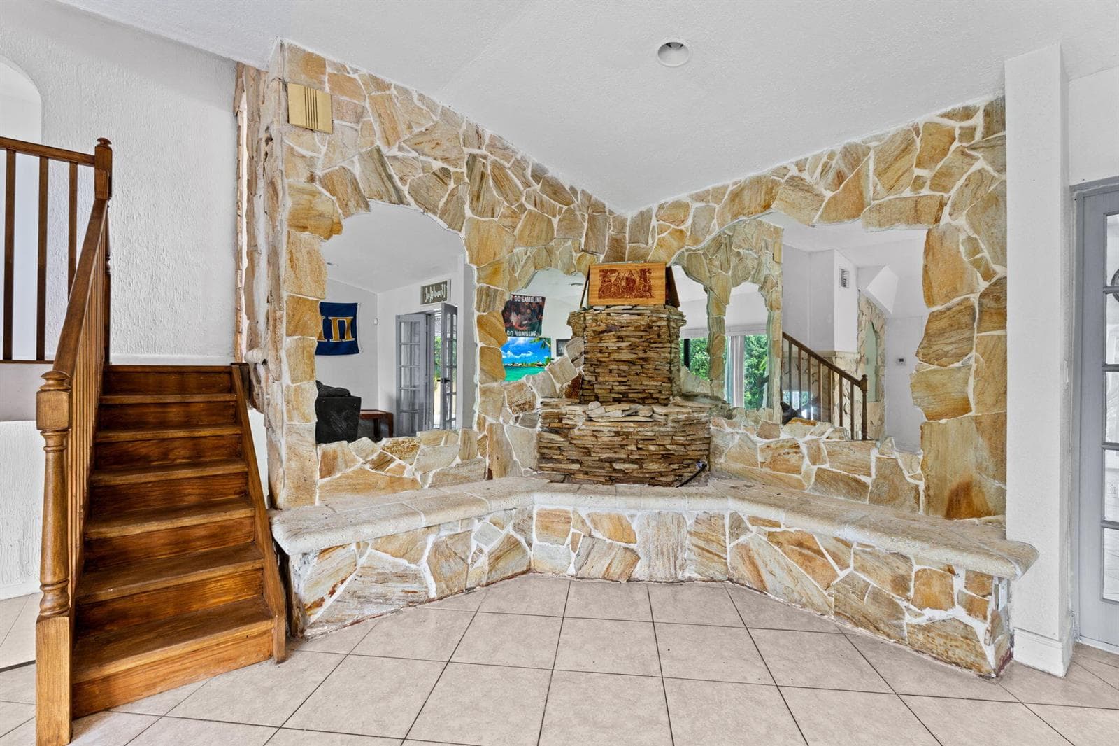 14-web-or-mls-A7409479