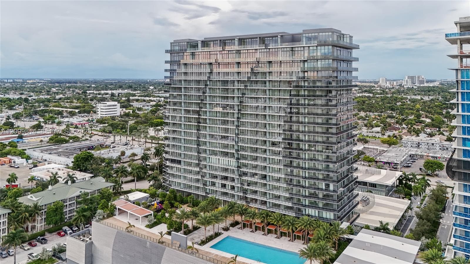 Oasis Hallandale · #2009 in Hallandale Beach - Photo 4