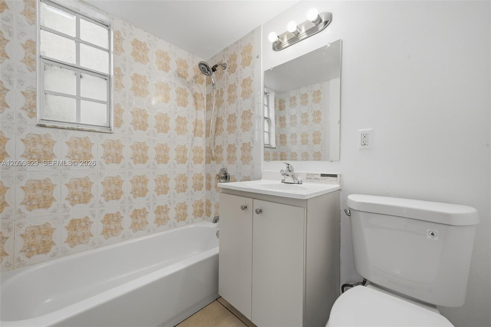 THE ARABIAN ARMS CONDO · #1 in Opa-Locka - Photo 18