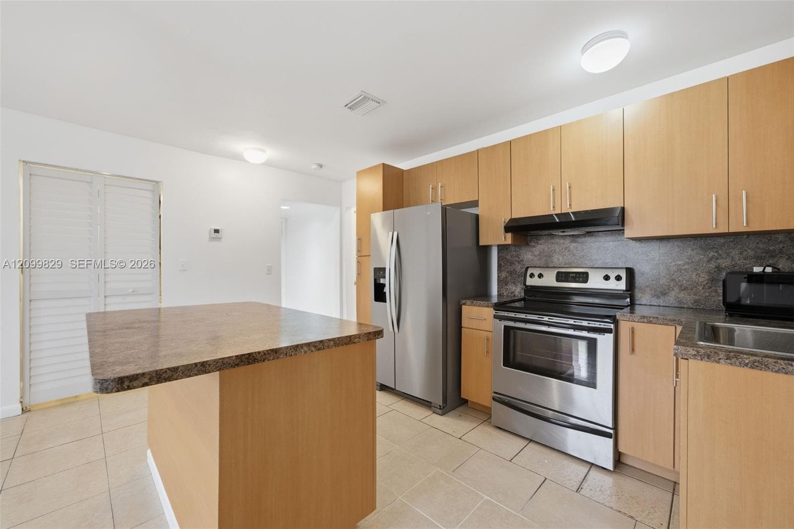 THE ARABIAN ARMS CONDO · #1 in Opa-Locka - Photo 8
