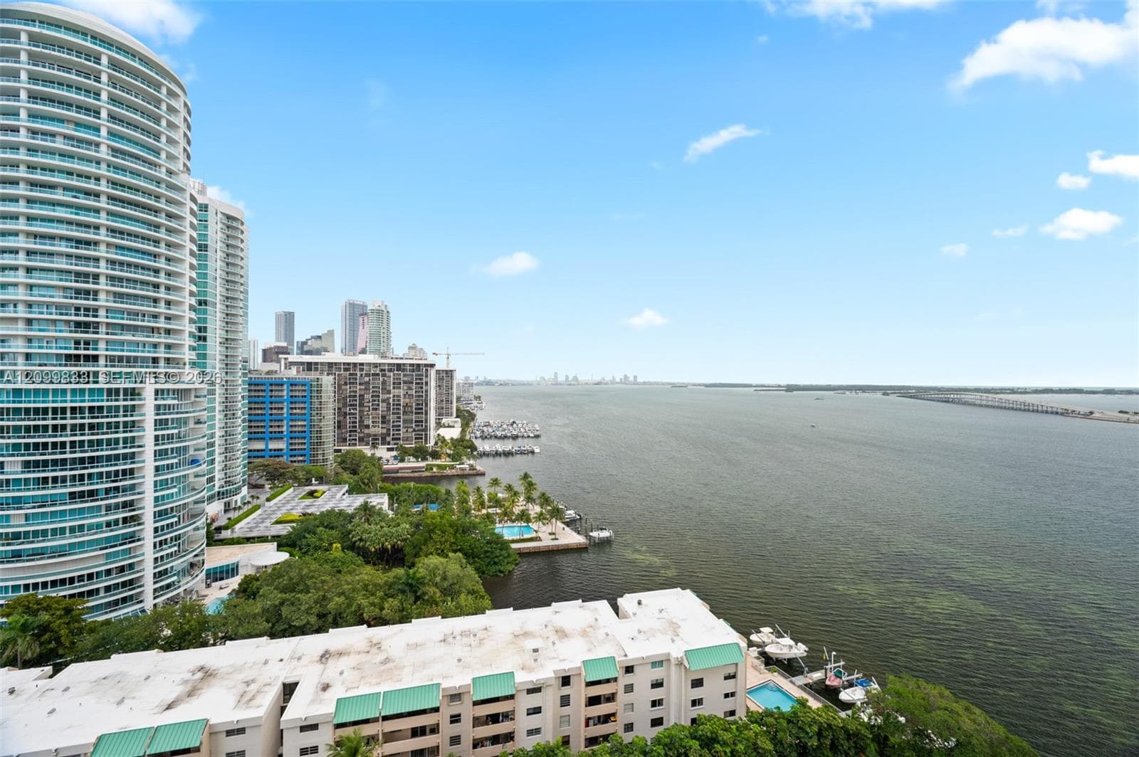Brickell Bay Club · #1909 in Miami - Photo 15