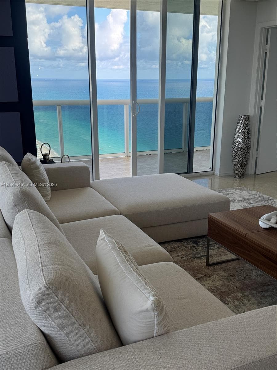 Beach Club Two · #5008 in Hallandale Beach - Photo 16