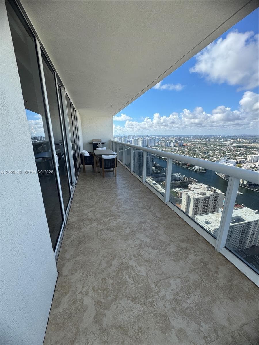 Beach Club Two · #5008 in Hallandale Beach - Photo 22